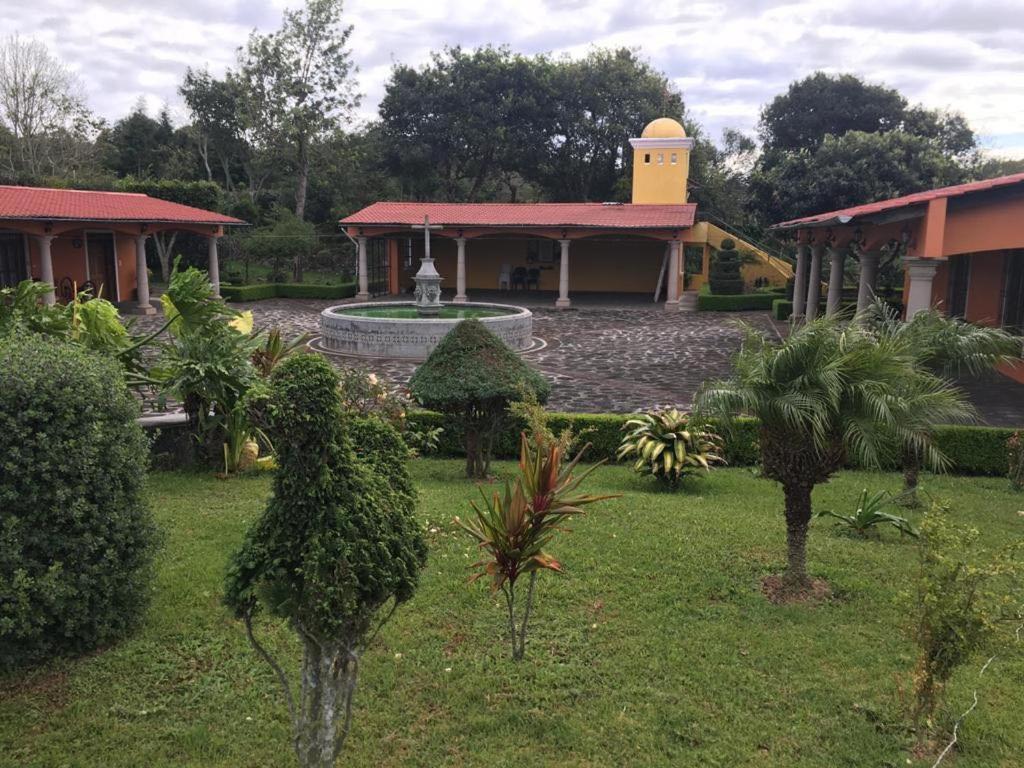Hacienda San Fernando Hotel & Spa คาลาปา ภายนอก รูปภาพ